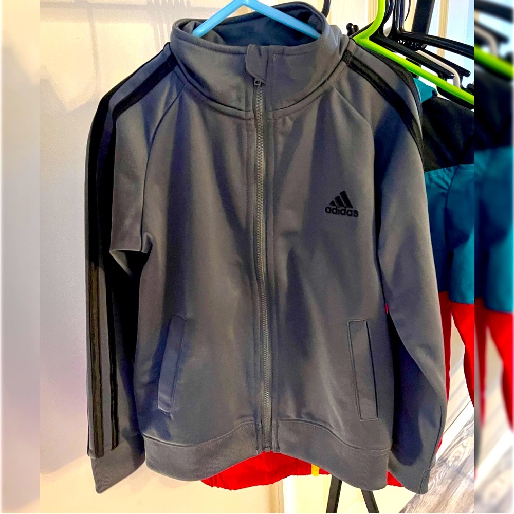 👾Adidas Boys Tracksuit🔥